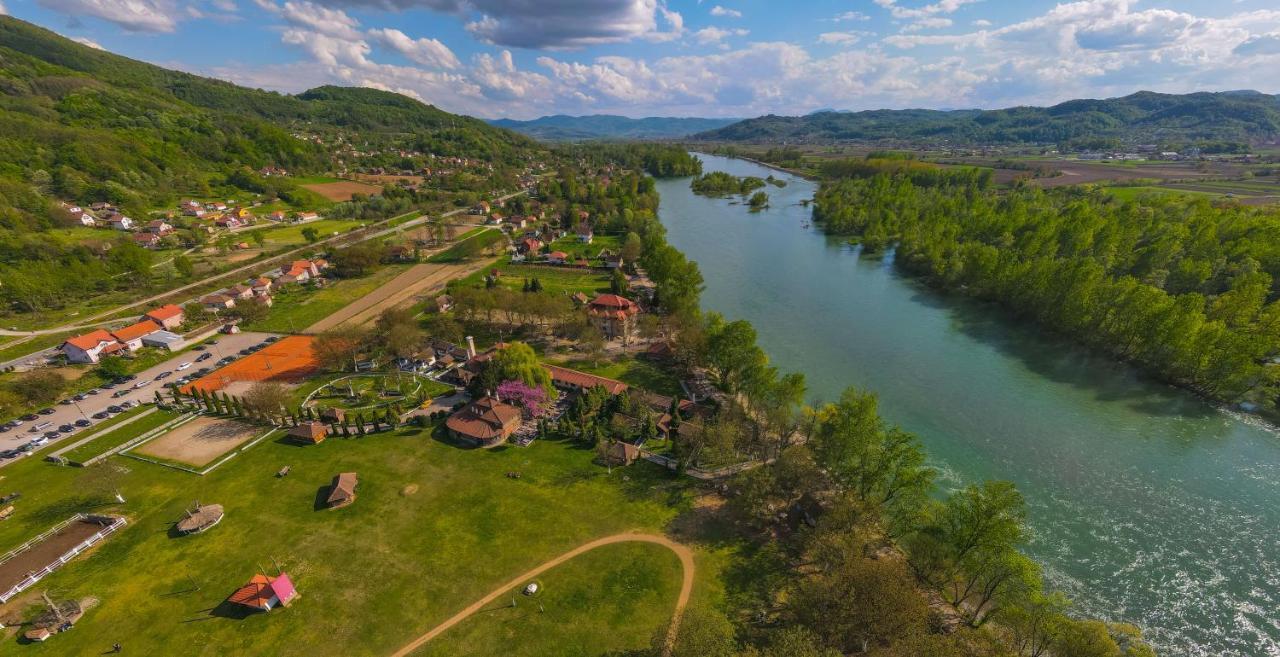 B&B Etno Village Suncana Reka Banja Koviljača Εξωτερικό φωτογραφία